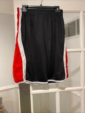 Cougar size Large shorts good condition